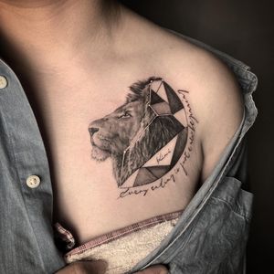 lion geometric