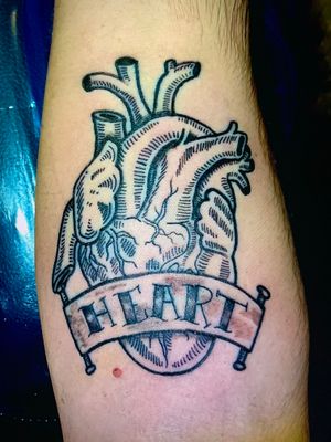 Traditional style anatomical heart with banner