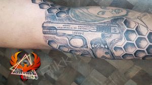168896, patented April 20, 1897 and manufactured on December 22, 1903 by Colt's PT FA Mfg Co, Hartford CT, USA was the one which was used by Bhagat Singh to shoot John Saunders, the Assistant Police Superintendent, outside the Punjab Civil Secretariat in Lahore on December 17, 1928.#bhagatsingh #colt #pistol #proudtobepunjabi #punjabi #historical #realstory #rajguru #sukhdev #bhagatsinghji #tattoo #tattoolife #tattoooftheyear #coltguns #1928 #hartford #usa #fullsleevetattoo #beehives #portrait #ink #inked #tattoodesign #power #motivation #elbowtattoo #punjab #fanofbhagatsingh