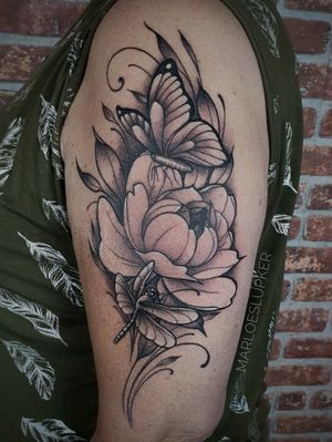 One of my #wannado designs with a peony rose, butterfly and dragonfly