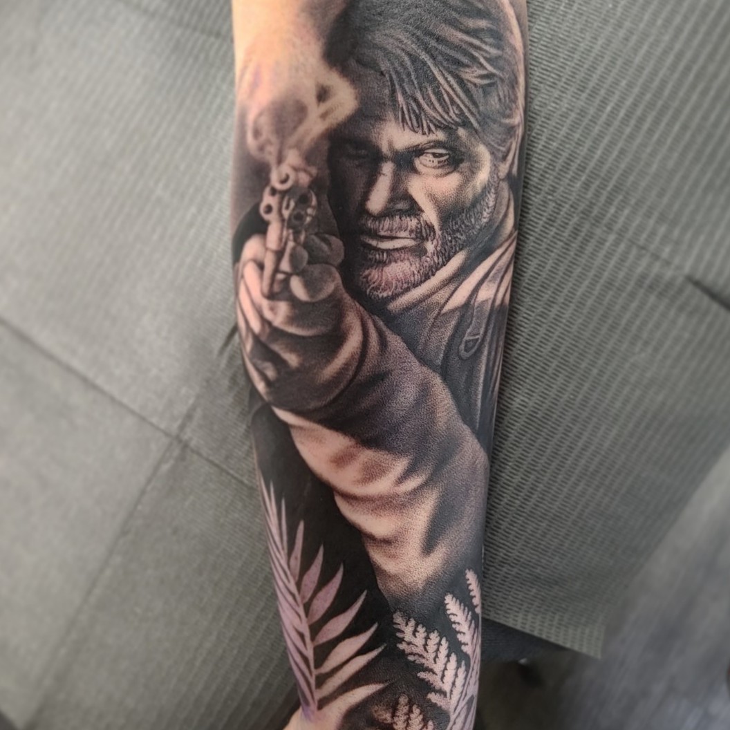 Tattoo uploaded by Joel Cabrera  Ellies Tattoo The Last Of Us Part ll   Tattoodo