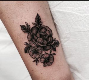 Tattoo by Miss Vampira aka Mary Minahan #MissVampira #MaryMinahan #rose #floral #flower #nature