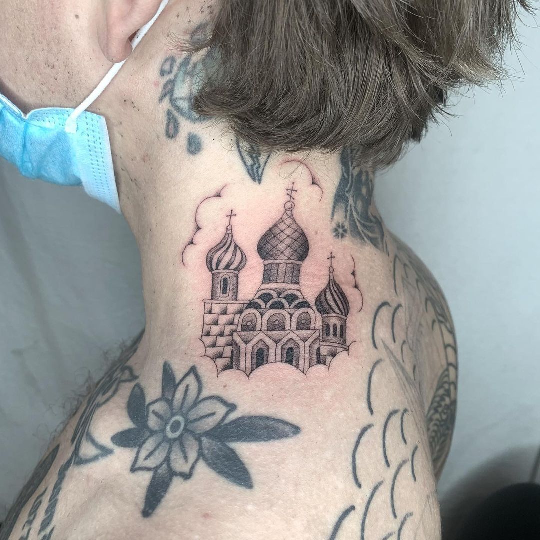 Kremlin Tattoo – Out of Kit