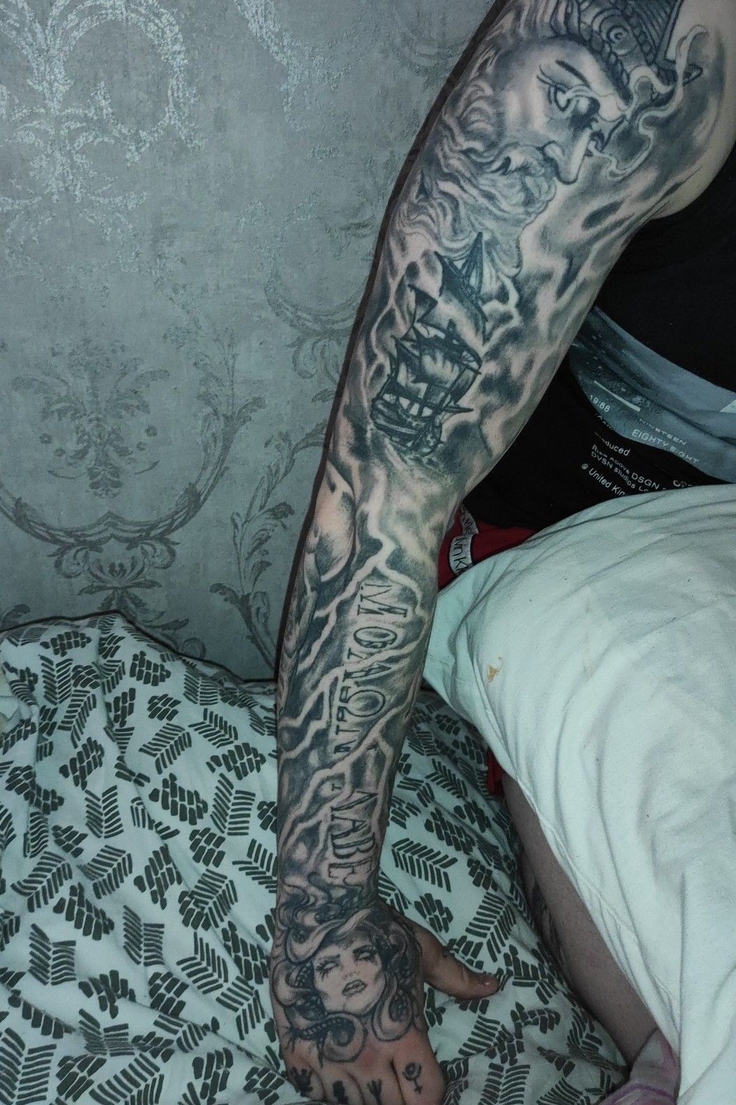 Wolkentattoo  Cloud tattoo Sleeve tattoos Tattoo shading