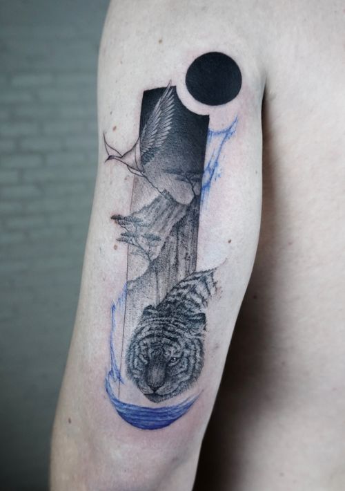 Tattoo Uploaded By Nate 𝙄𝙂 𝙣𝙖𝙩𝙚 𝙩𝙝𝙖𝙞𝙡𝙖𝙣𝙙 Blackwork Nature Scene Tattoo With Tiger Crane And Mountains With Abstract Blue Water Done By A Tattoo Artist In Chiang Mai Thailand Tattoodo