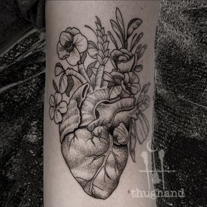 Tattoo uploaded by Lau Tattoos • Little bouquet from the other day ...