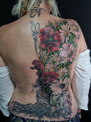 Backpiece done, cover up !#color #colorrealism #backpiece #coverup 