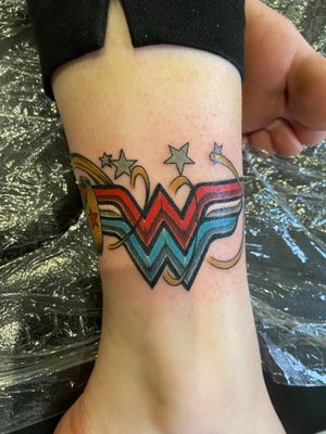 Cool little Wonder Woman piece 