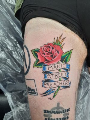 Cracking Manics tattoo by Lal Hardy at New Wave Tattoo. Cheers Lal!