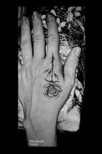 Mini Rose tattoo #rose #tattoo #hand  WhatsApp 11 33787565