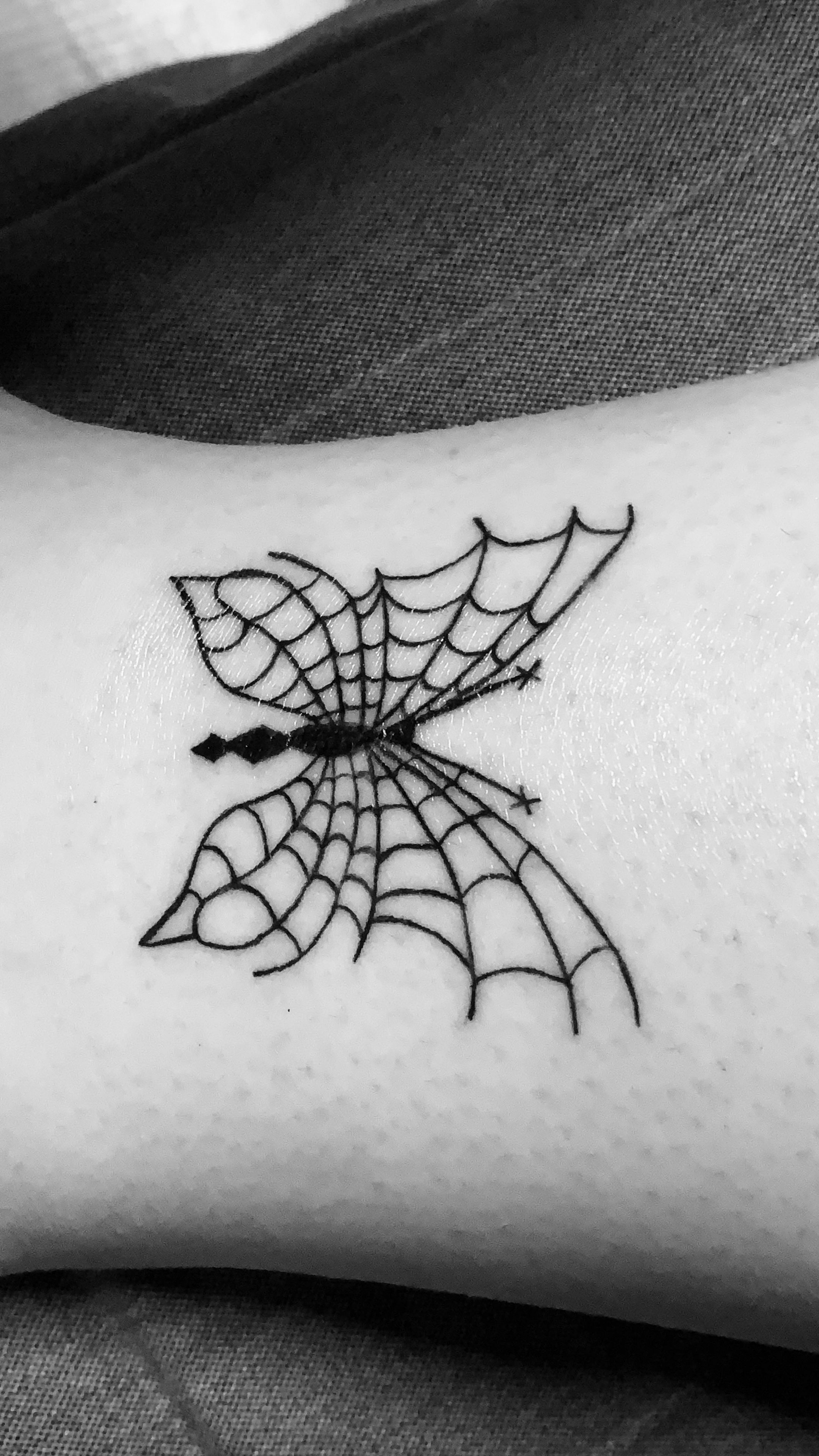 Spider Neck Tattoo  Badass tattoos Neck tattoo Tattoo designs for women