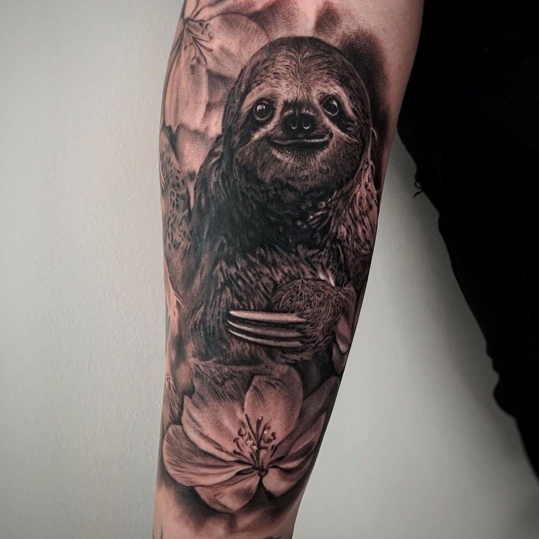 realistic sloth tattoo  Sloth tattoo Tattoos Animal tattoos