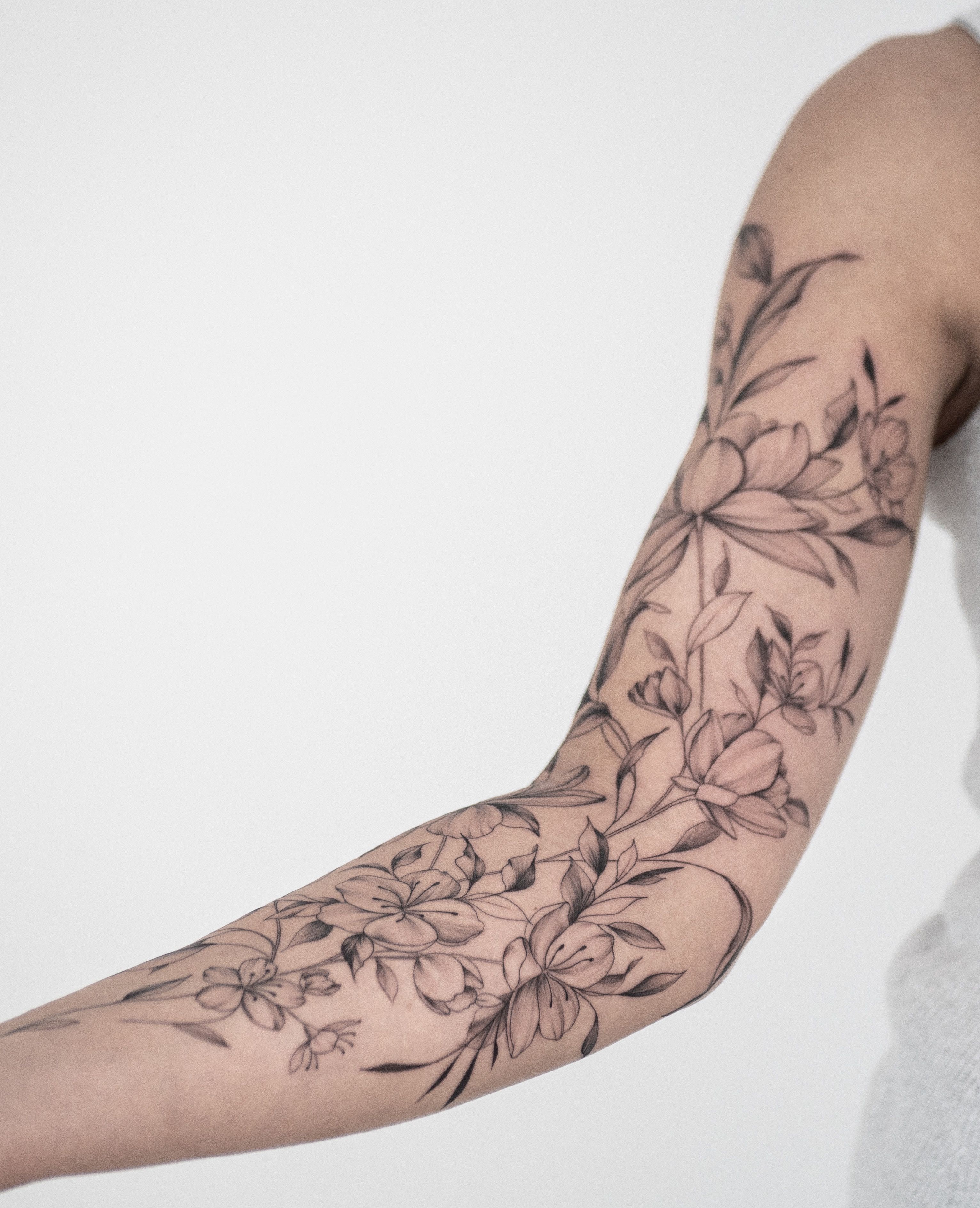 Top 73 vine arm tattoo super hot  thtantai2