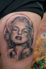 Marylin Monroe portrait #dktattoos #dagmara #dagmarakokocinska #coventry #tattoo #tattoos #tattooideas #tatt #tattooist #realistictattoo #blackandgraytattoo #portrait #portraittattoo #tattooedwomen #tattooforwomen #dkportraits #killerbee #immortalinnovations #pantheraink 