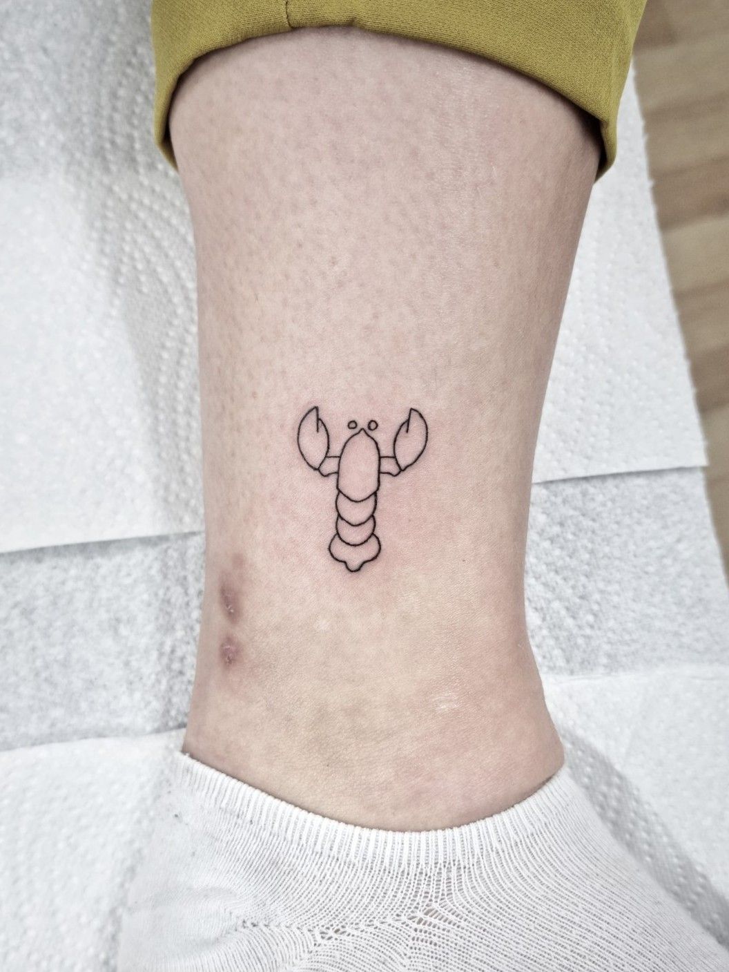 durbmorrison:lobster-tattoo