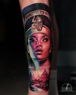 Nefertiti inspired piece for my client’s first tattoo. 🌅#nefertiti #nefertititattoo #egyptiantattoo #legsleevetattoo #colourtattoos #bestcolourtattoo #noireinklondon #egypt #legsleeve #colourtattoo #calftattoo #colourrealism #tattoooftheday #tattoosofinstagram #tattooartist #tattoosofinsta #tattoosoftheday #besttattooartist