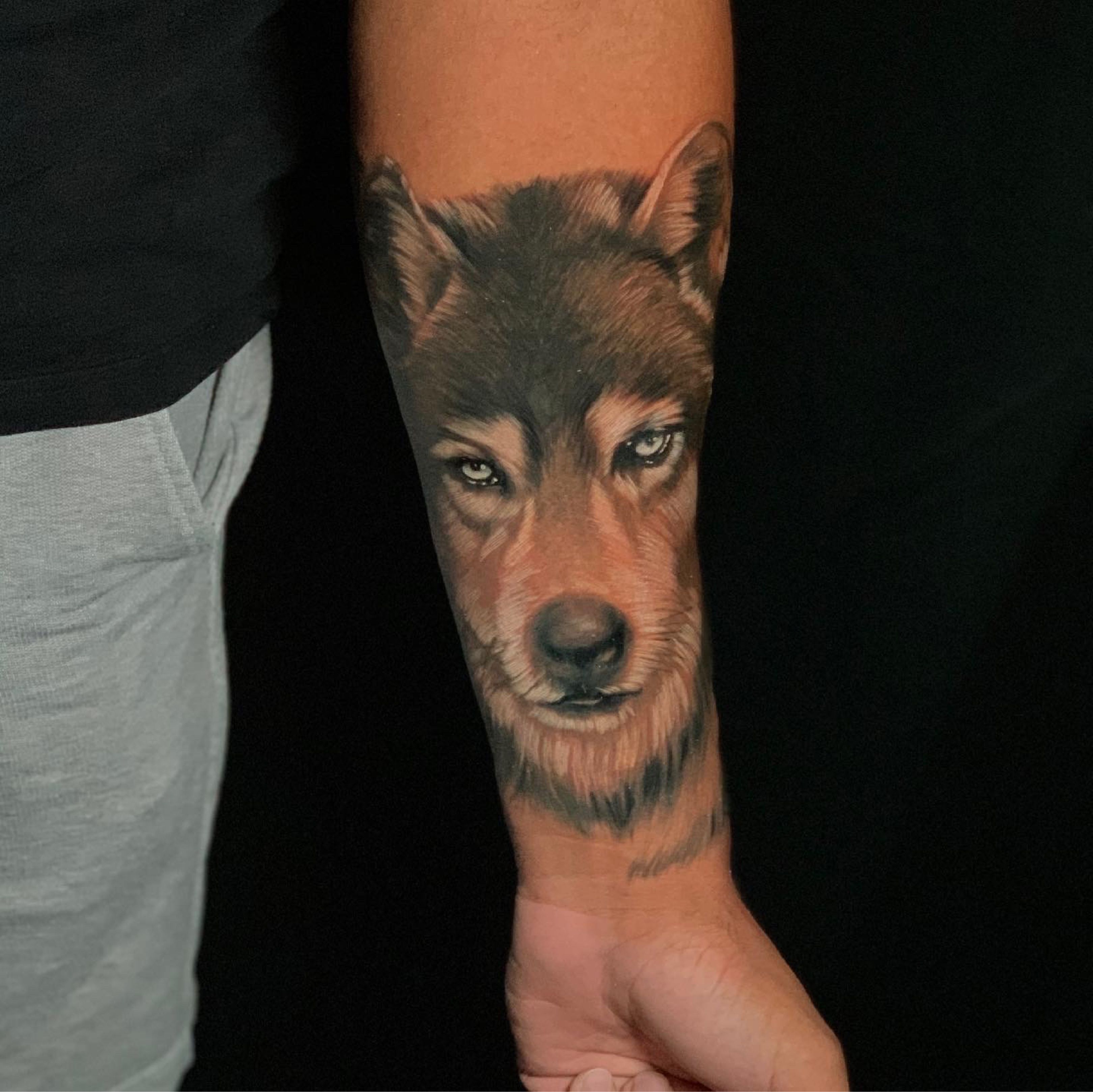 90 Meaningful Wolf Tattoo Ideas that will Blow Your Mind | Art and Design | Wolf  tattoo design, Wolf dreamcatcher tattoo, Native american tattoos