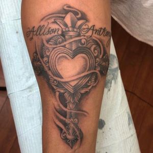 .#sabongtattooclub #tattoo #shop #ink #milton #halton #gta #mississauga #oakville #burlington #georgetown #toronto #vaughn #tattooart #style #tattoolife #instatattoo #art  #blackandgrey #miltonstrong  #stc #legtattoo #heart #scriptwork #discovermilton