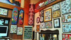 Inside the shop 🔮#kotattoo #tattooshop #brooklyntattoo