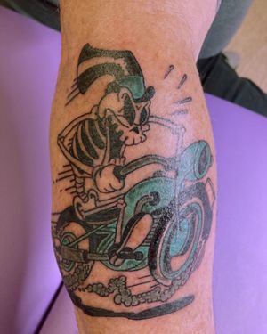Shawn Dickinson skelly on a cycle for John! Thanks, John. Done at Modern Day Martyrs off Southwest 6th Street in Amarillo, Texas. 