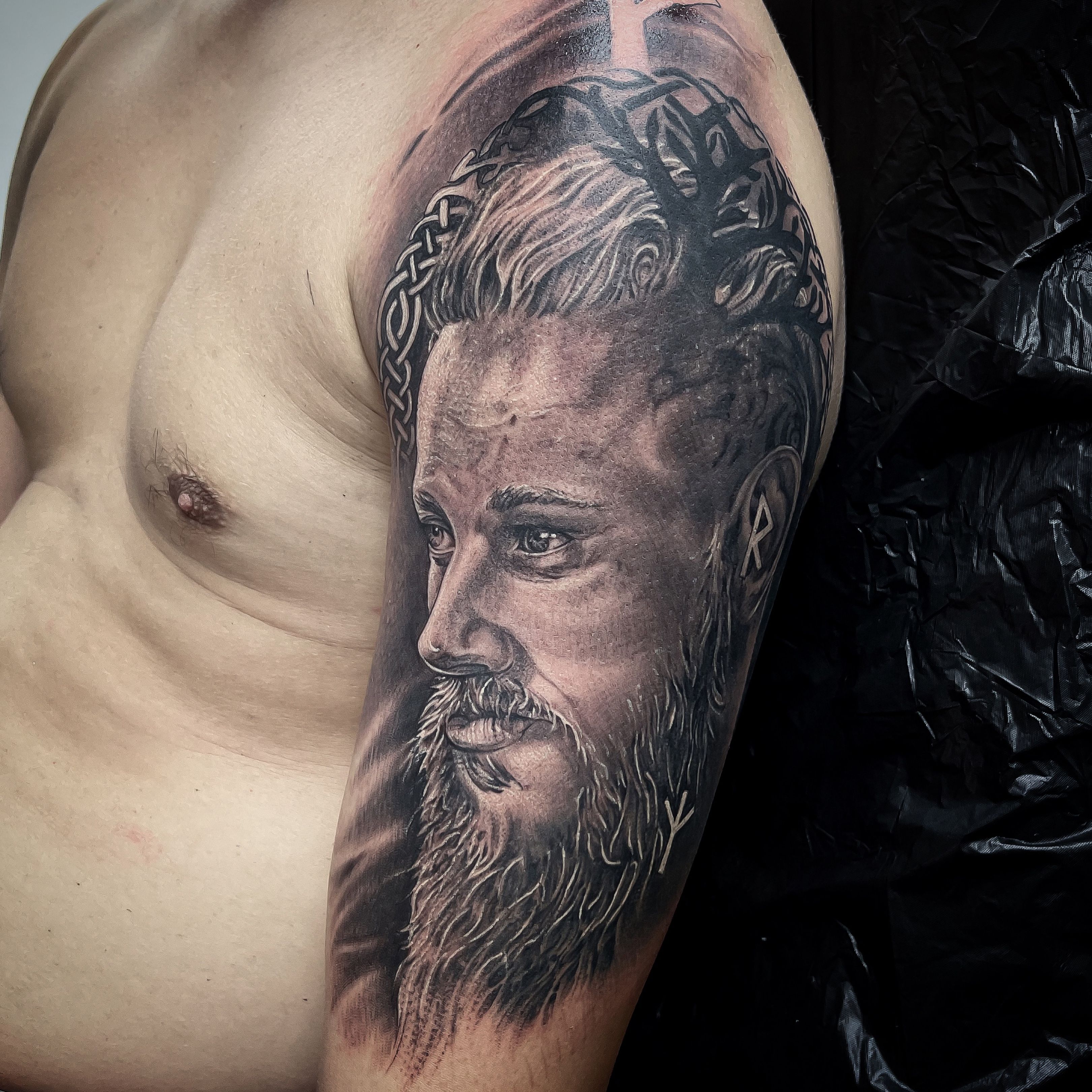 Tattoo Hammer - Ragnar Lothbrok from Vikings, to be continued... #tattoo  #pantheraink #equaliserrotary #electrumstencilprimer  #cheyenne_tattooequipment #inkbooster #criticaltattoo #celticsupply  #showyourwork #tattooostrava #vikings #ragnar | Facebook