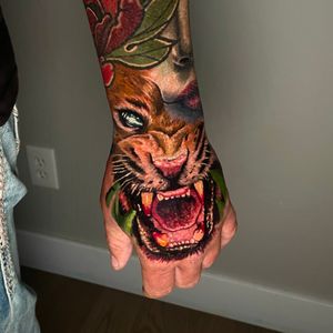 Lion hand piece done in 4 hours! 