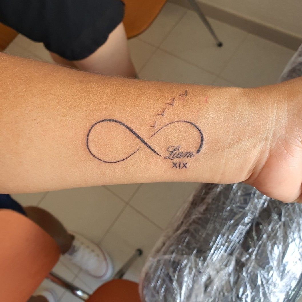 Pin by Nishikant Lakhpatri on Tattoo  Name tattoos on wrist Boyfriend  name tattoos Tattoos for daughters