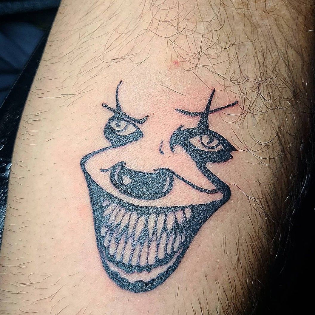 Carlos Luna Tattoos  Small Pennywise portrait from yesterdays Friday the  13th special  I love doing horror theme tattoos   Facebook