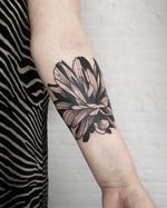 Abstract flower tattoo by Christian Eisenhofer