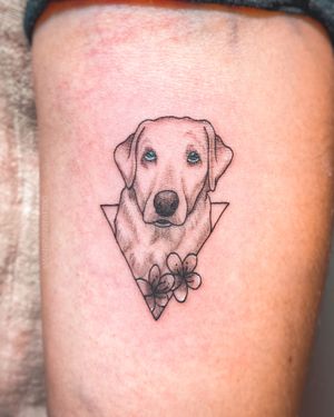 ✨Orçamentos e dúvidas via DM ou WhatsApp 📍Rua Joaquim Nabuco, 55, Santa Cruz do Sul - RS, Brasil ▫️ #tatuagem #tattoo #santacruzdosul #brasil #tattooartist #artist #art #arte #ink #tattoodo #tattoo2me #oficialtattoos #dogtattoo #cutetattoo #minitattoo #tattooed #tattoogirl #doglovers #tatuadora #finelinetattoo #fineline #tattooart #tattoolife #tatuagemfeminina #tattooideas