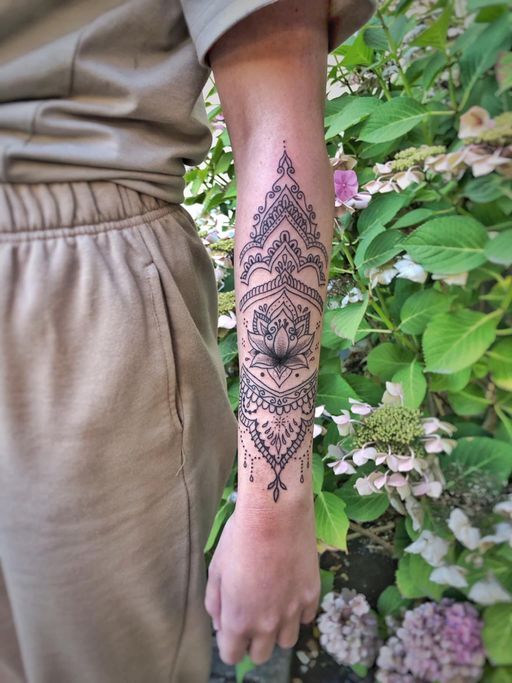 Flash tattoo