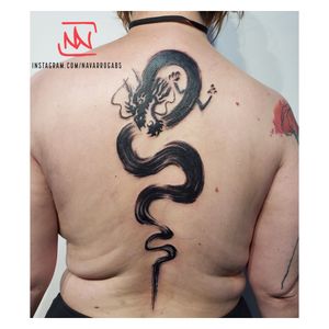 Tattoo de dragão chinês com efeito nanquim • agenda aberta | SP • orçamentos via whats (11)99344-0291 Fortaleça o artista independente da sua cidade ✊✨