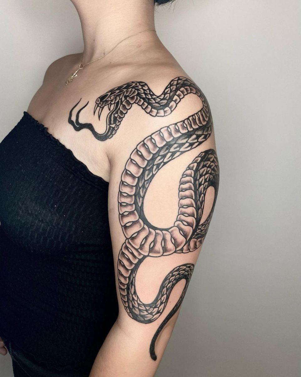 Tattoo uploaded by Andre Bertoncin • Shoulder snake blackandgrey 