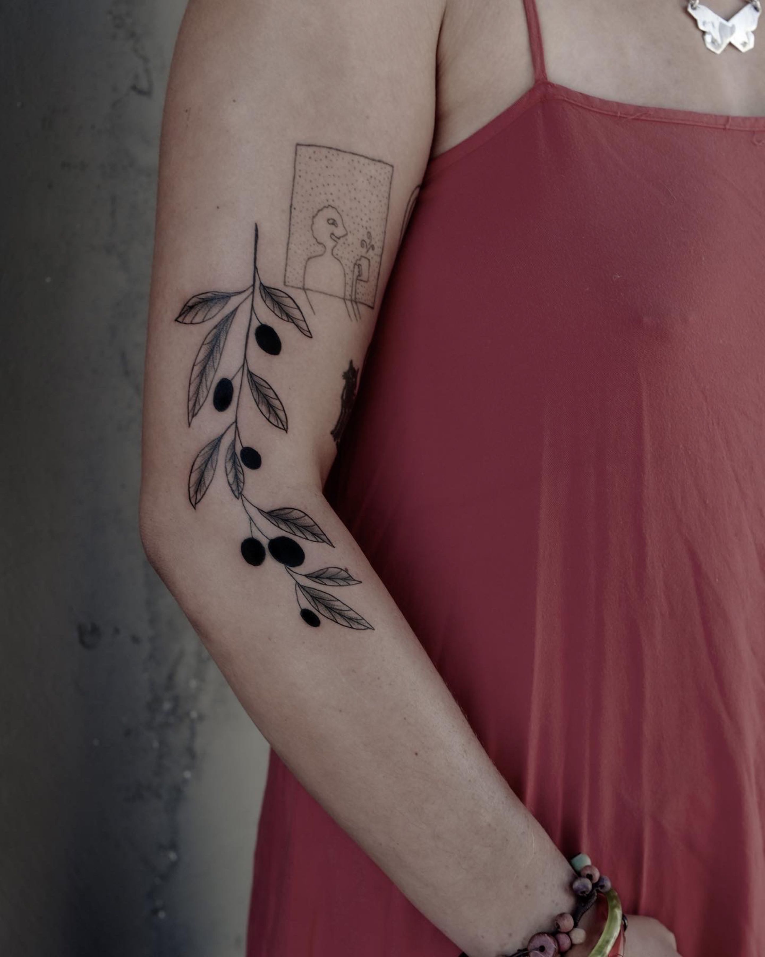 Chat In Tattoos Search In 1 3m Tattoos Now Tattoodo