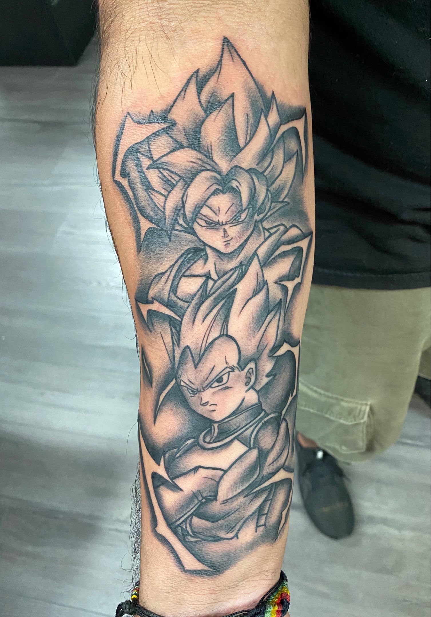 GokuVegeta  Obrigado pela confiança Rafael e Naiara tattoo linework  singleneedle tatuagem dragonball  Leaf tattoos Tattoos Flower tattoo