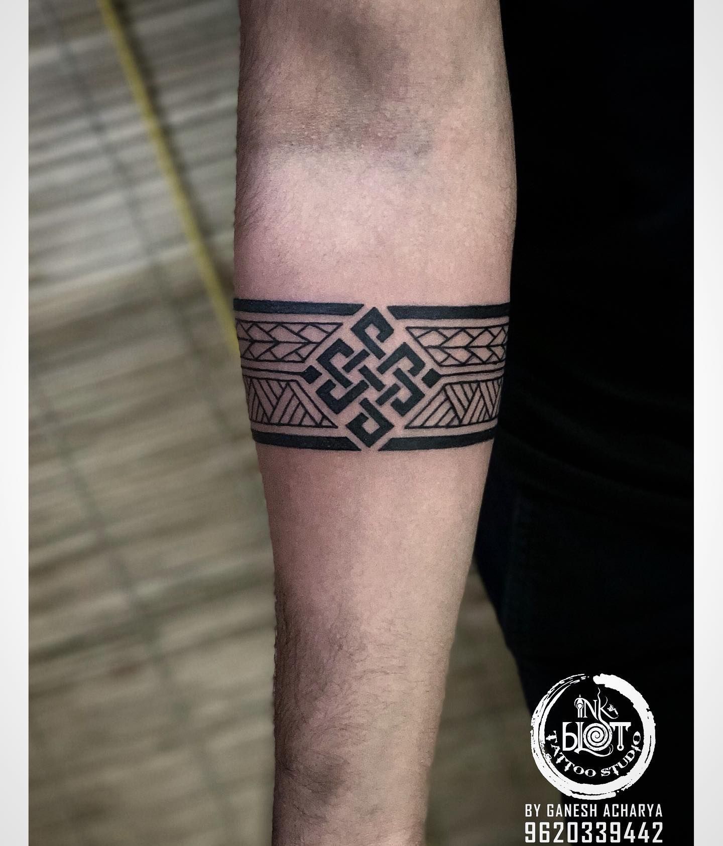 Wrist Band Tattoo at Rs 0.07/piece | Sanpada | Mumbai | ID: 10942560730