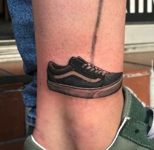 This little @vans_za @vans #tattoo  that @sfawkestattoos did on @lilyinksa 👌🏼•Walk Ins always welcome❤️‍🔥Email info@kakluckytattoos.com or DM us for bookings🙌🏼•#tattoos #capetown #capetowntattoo #kakluckytattoos #art #kaapstad #tattooartists 