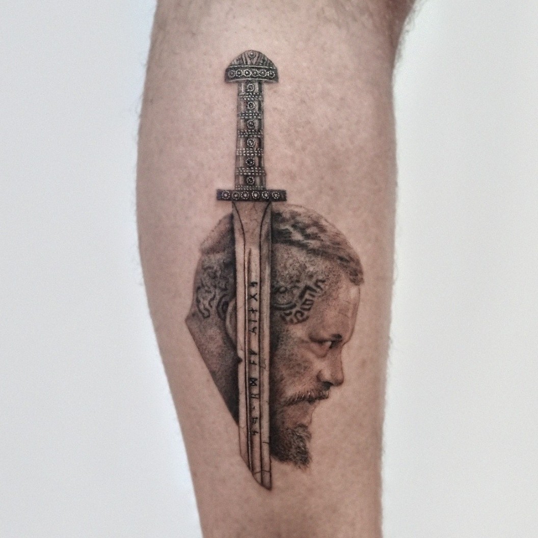  Viking Sword of Ragnar Lothbrok - Vikings Sword of