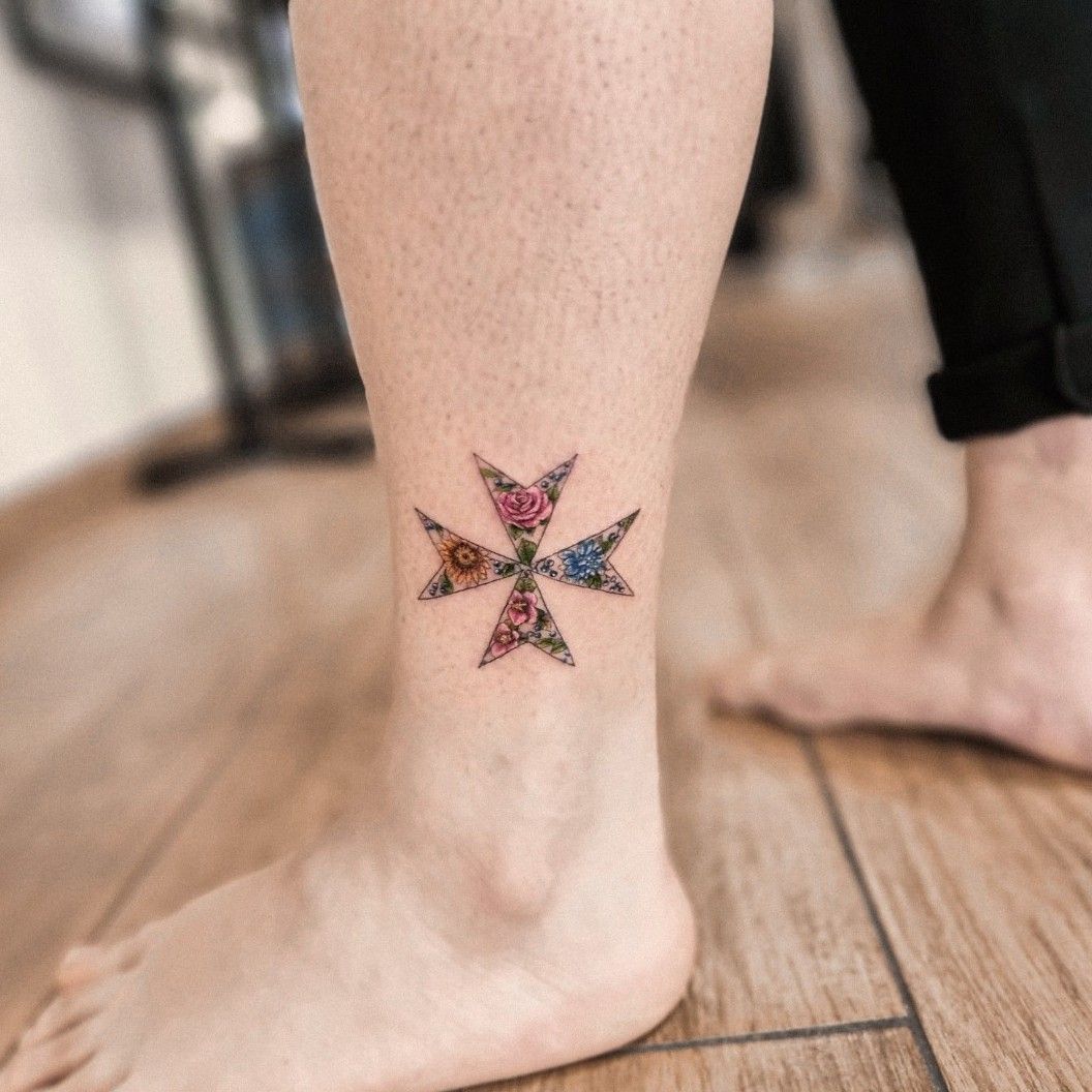 Black Widow Tattoo Studio Malta - Dotwork Maltese Cross 🇲🇹 - - - # maltesecross #maltesecrosstattoo #dotwork #dotworktattoo #calftattoo #tattoo  #tattoos #tattooed #linework #lineworktattoo #lineworktattoos #lineart  #lineworkers ...