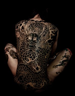 GET A BODYSUIT...#feathercloudfamily#singaporetattoo#bodysuits#feathercloudtattoo#japanesetattoo feathercloudgallery.com