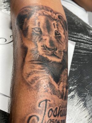 Done on my client’s right inner forearm in black and grey #tattoos #uktattoist #liontattoo