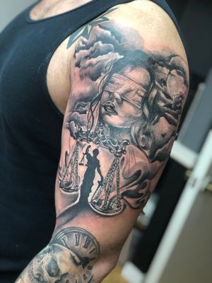 Tattoo by Pros and Cons Tattoo 