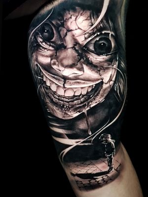 Horror piece Done at @austattooexpo It won the best small black and grey Category. ———————————————————————————— #dariotattooarte #dariotattoo # #bng #sydney #graywash # #fkirons #skinartist #blackandgrey #details #tattooist #inkedmag #tattoosydney #totaltattoo #bnginksociety #inked #inksav #tattoorealistic #photorealism #tattoogirl 