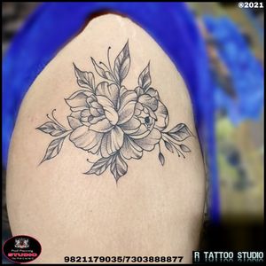 #Lotustattoo #tattoo #blacktattoo #Lotustattoo #flowertattoo #lotusflower #lotustattoo #rtattoo_studio 