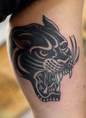 #traditionaltattoo #pantherhead #panthertattoo #olivermunden