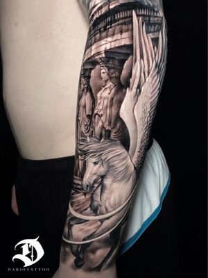 Pegasus and Porch of Erechtheion__________________________#dariotattoorte #greektattoo #bng #sydney #graywash #tattoosformen #greek #pegasus #greektemple #caryatids #statue #porchoferechtheion realism #tattoo #blackandgrey #details #sydney #tattoosydney #inked #tattoorealistic