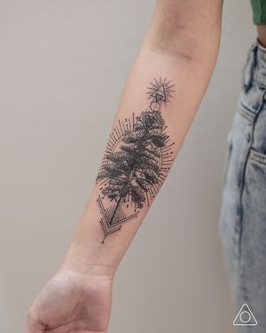 Custom designed pine tree 