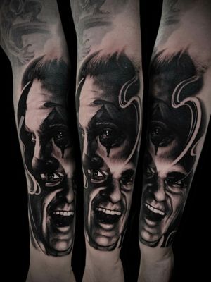 #mondaymood #joaquinphoenixjoker #joker #jokertattoo #blackngrey #forearmtattoo #tattoo