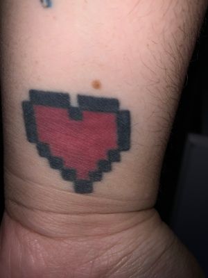 Pixel heart done at RTX Convention in 2017.