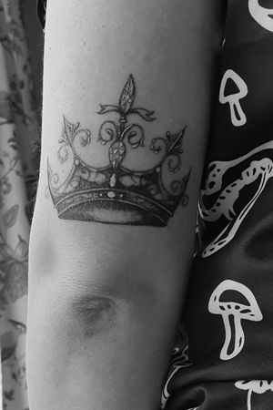 #crown #elbow